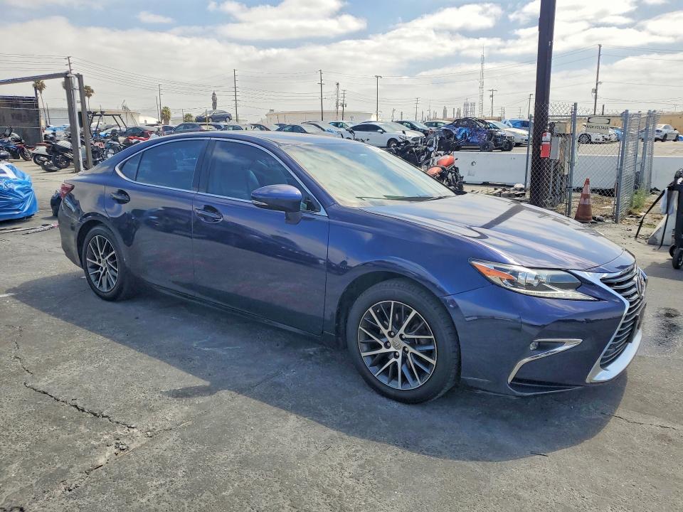Photo 4 from auction – 2016 LEXUS ES with VIN 58ABK1GG3GU009360