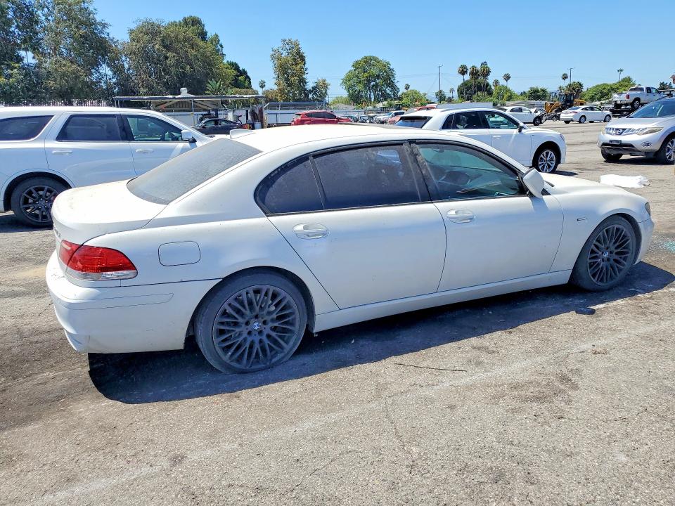 Photo 3 from auction – 2008 BMW 750 with VIN WBAHN83528DT81782