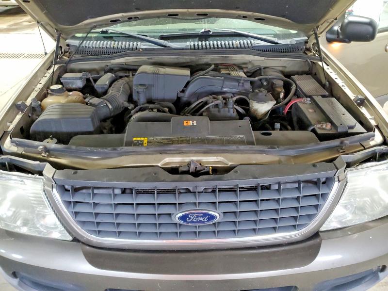 Photo 12 from auction – 2002 FORD EXPLORER with VIN 1FMZU73E92ZA39479