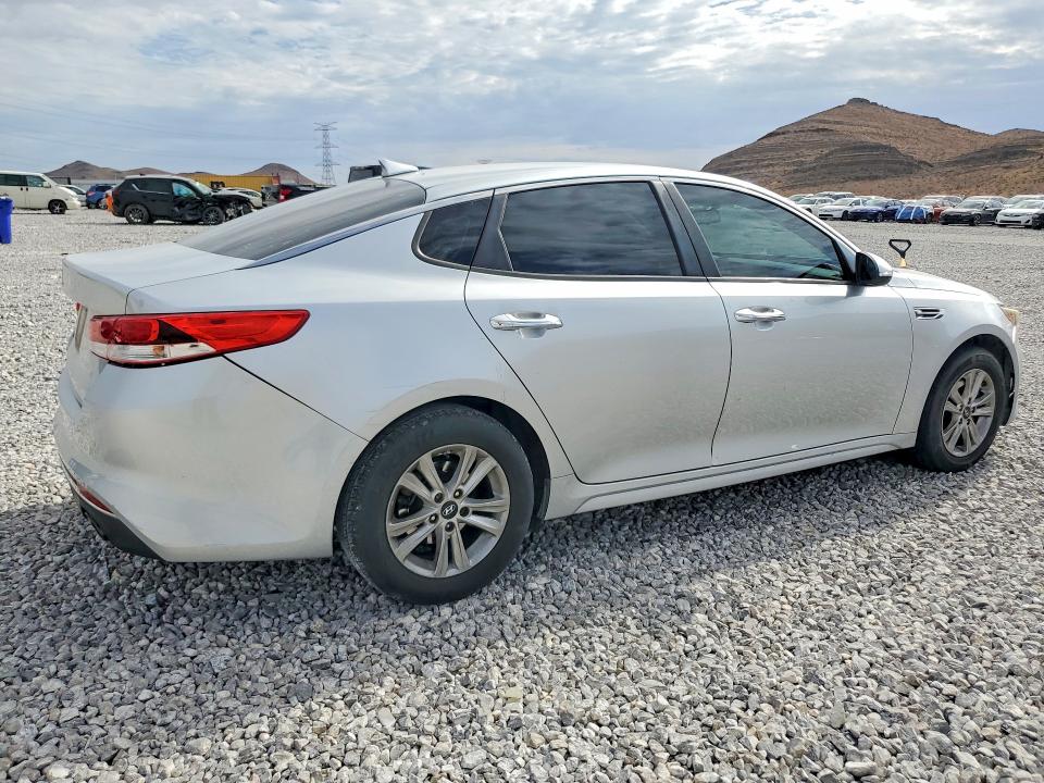 Photo 3 from auction – 2016 KIA OPTIMA with VIN 5XXGT4L36GG094137