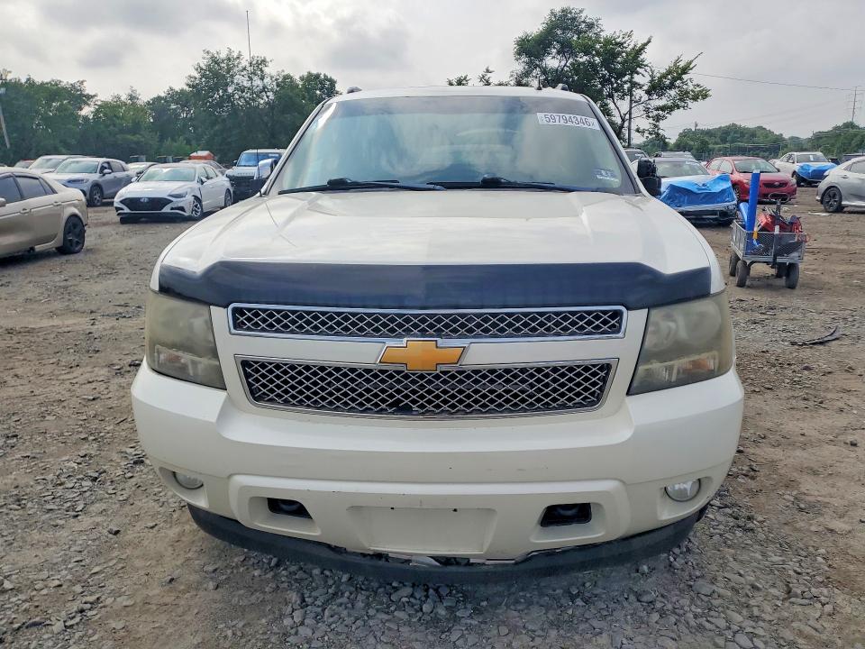 Photo 5 from auction – 2010 CHEVROLET AVALANCHE with VIN 3GNVKGE00AG228733