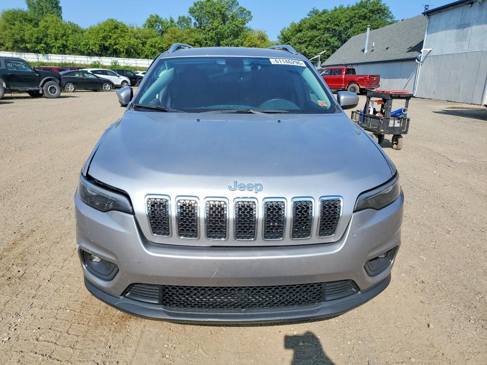 Photo 5 from auction – 2019 JEEP CHEROKEE with VIN 1C4PJMCB6KD361910