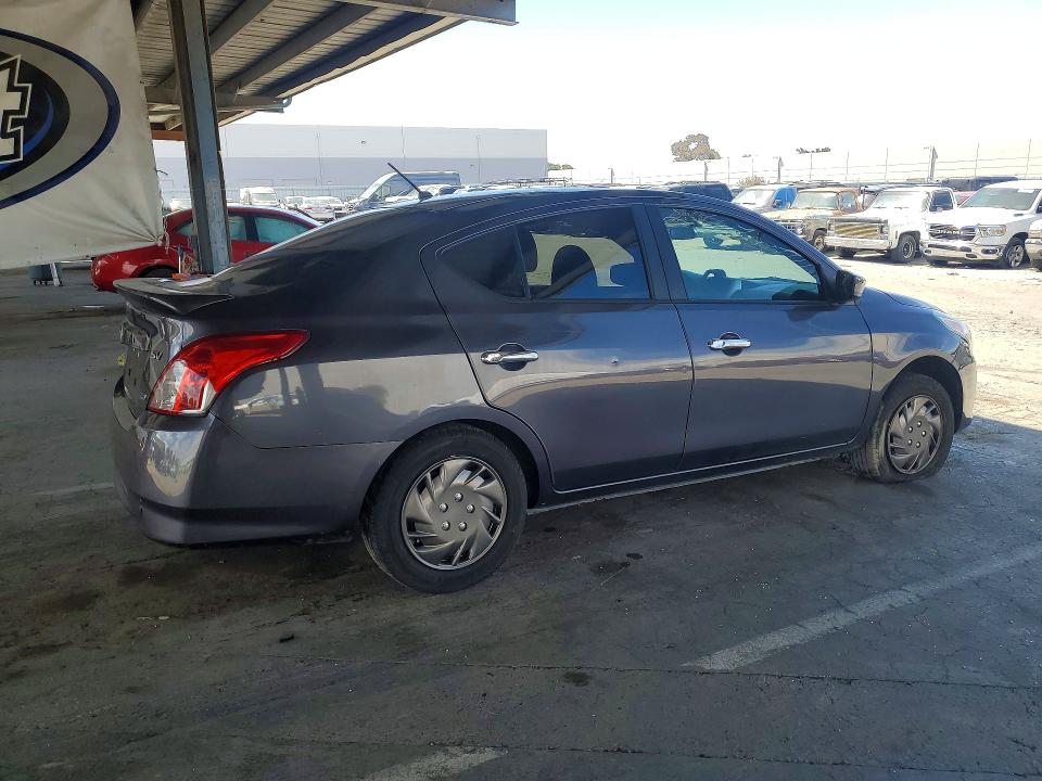 Photo 3 from auction – 2015 NISSAN VERSA with VIN 3N1CN7AP4FL896868