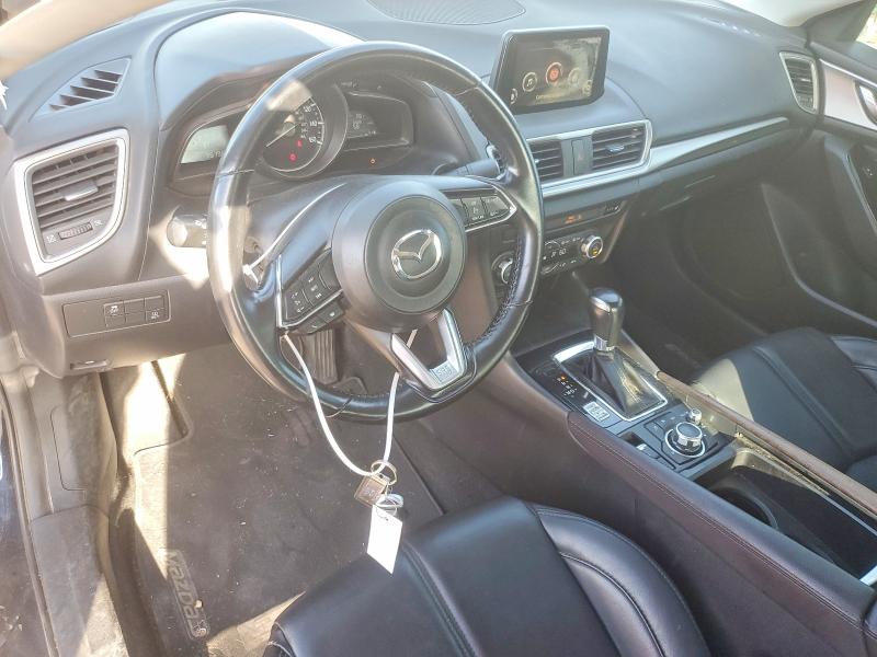 Photo 8 from auction – 2018 MAZDA 3 with VIN 3MZBN1V38JM181931