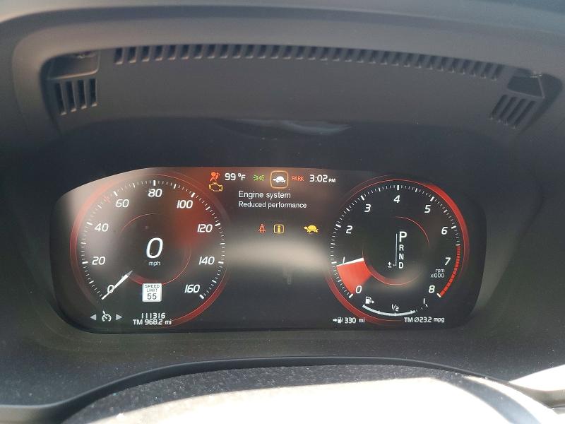 Photo 9 from auction – 2019 VOLVO XC60 with VIN LYV102RL7KB321567