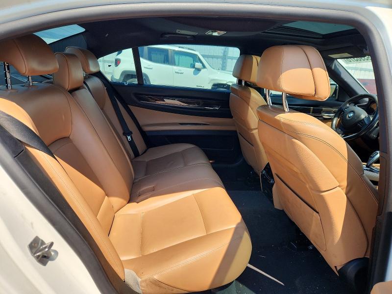 Photo 10 from auction – 2015 BMW 740 with VIN WBAYF4C55FGS99420