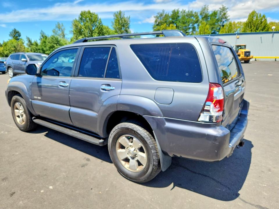 Photo 2 from auction – 2006 TOYOTA 4RUNNER with VIN JTEBU14R660098905