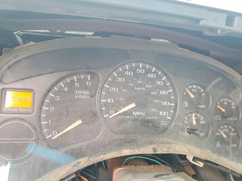 Photo 9 from auction – 2002 CHEVROLET SILVERADO with VIN 1GCEK19T82E228725