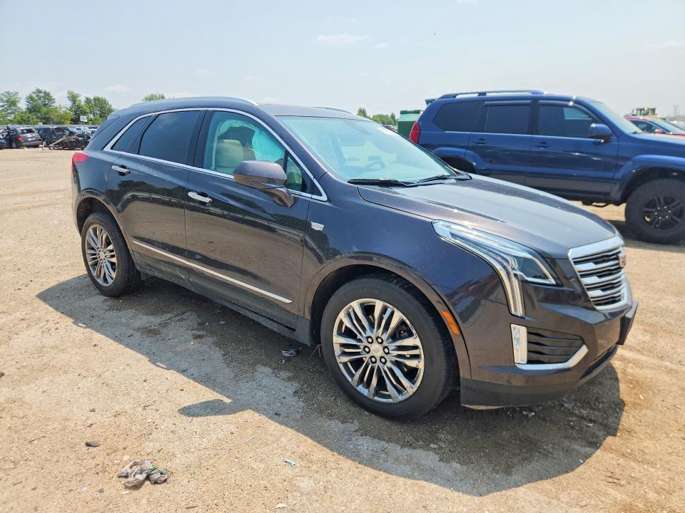 Photo 4 from auction – 2017 CADILLAC XT5 with VIN 1GYKNERS4HZ131378
