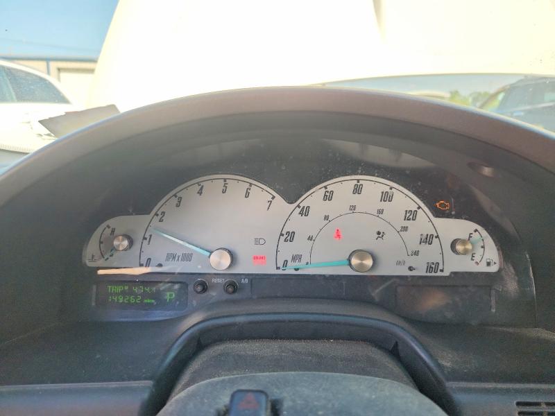 Photo 9 from auction – 2002 FORD THUNDERBIRD with VIN 1FAHP60A52Y114841