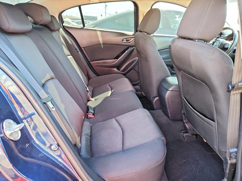 Photo 10 from auction – 2018 MAZDA 3 with VIN 3MZBN1U78JM230968