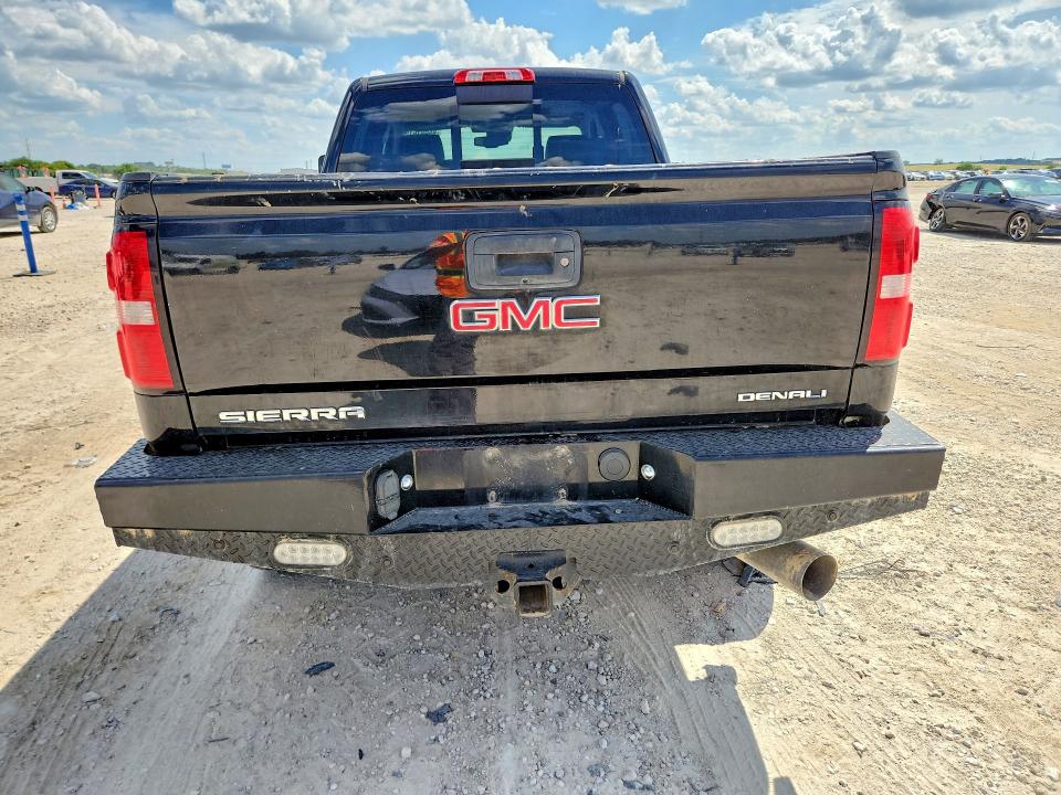 Photo 6 from auction – 2018 GMC SIERRA with VIN 1GT12UEY9JF245172