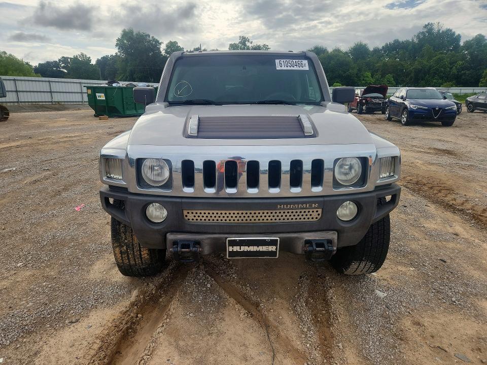 Photo 5 from auction – 2006 HUMMER H3 with VIN 5GTDN136868143497