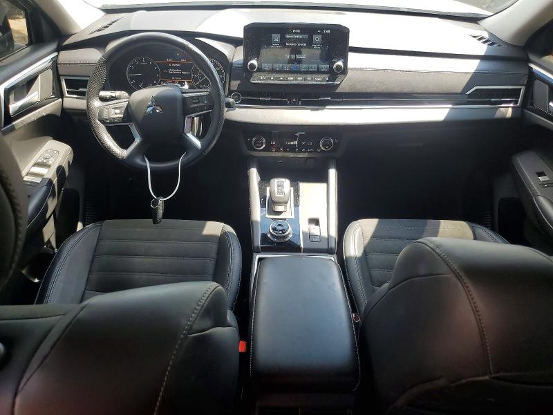 Photo 8 from auction – 2024 MITSUBISHI OUTLANDER with VIN JA4J4VA84RZ024461