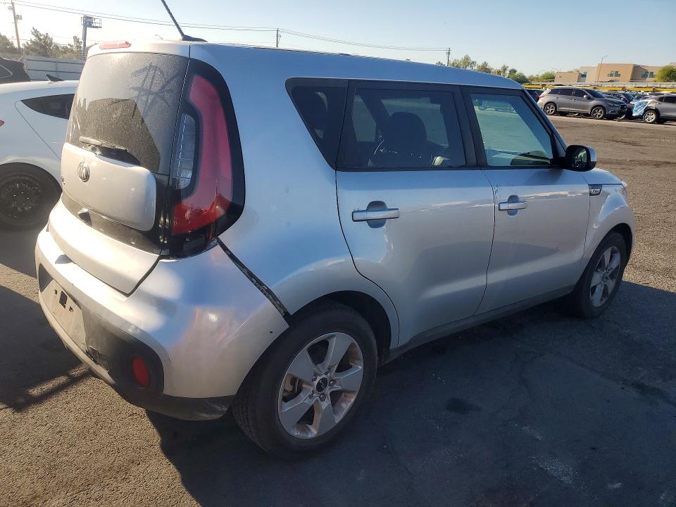 Photo 3 from auction – 2019 KIA SOUL 4D with VIN KNDJN2A20K7649552