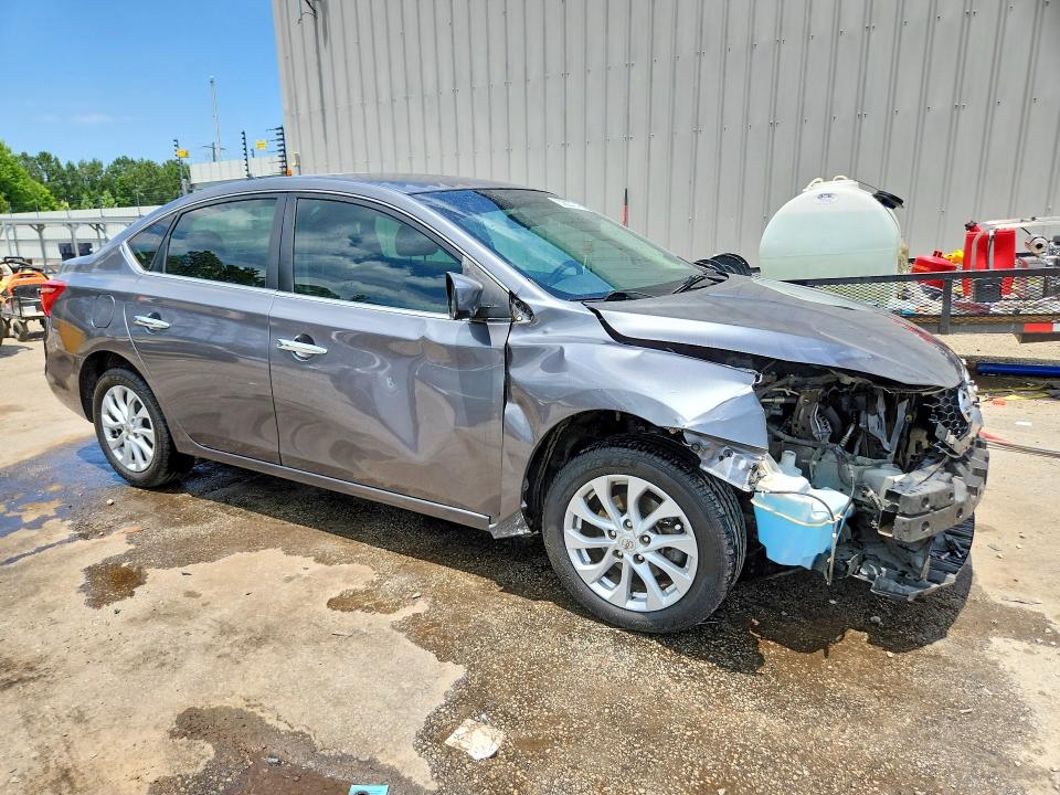 Photo 4 from auction – 2018 NISSAN SENTRA with VIN 3N1AB7AP2JL618172