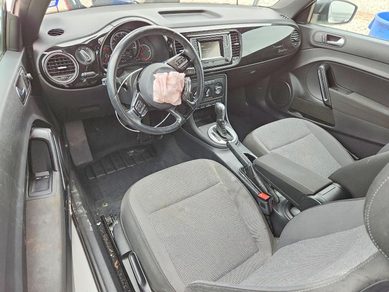Photo 8 from auction – 2017 VOLKSWAGEN BEETLE with VIN 3VWF17ATXHM610700