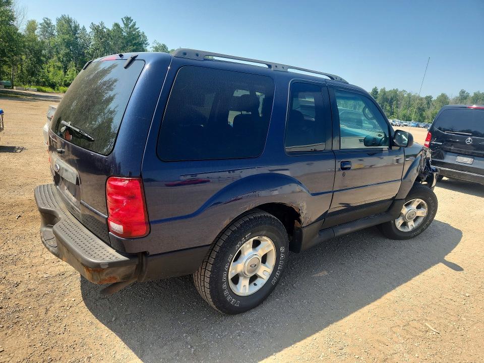 Photo 3 from auction – 2003 FORD EXPLORER with VIN 1FMZU70E03UA96463