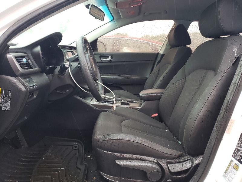Photo 7 from auction – 2017 KIA OPTIMA with VIN 5XXGT4L39HG123177