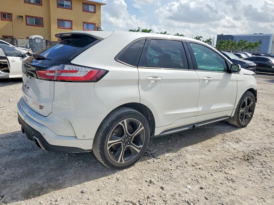 Photo 3 from auction – 2022 FORD EDGE with VIN 2FMPK4AP6NBA15499