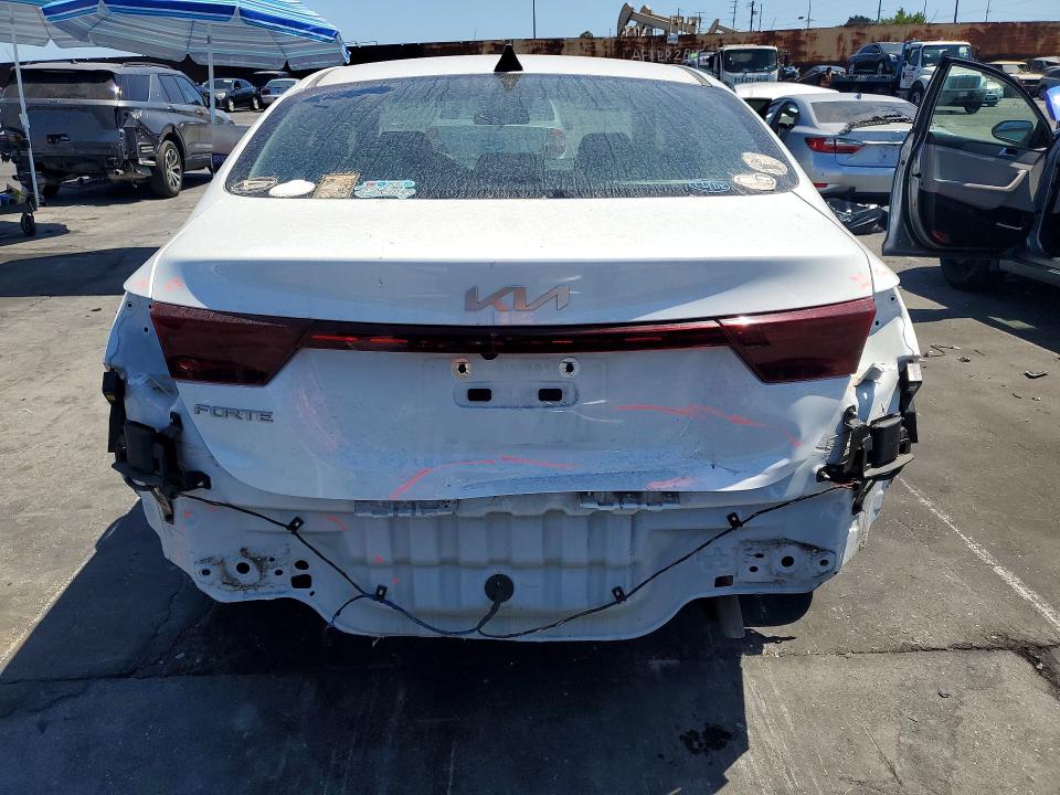 Photo 6 from auction – 2023 KIA FORTE with VIN 3KPF24AD7PE620617