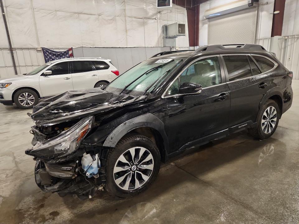 SUBARU OUTBACK 2023 с VIN 4S4BTANC4P3163389 - Фото с аукциона