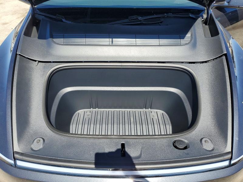 Photo 11 from auction – 2026 TESLA MODEL Y with VIN 7SAYGDEE7TF632934