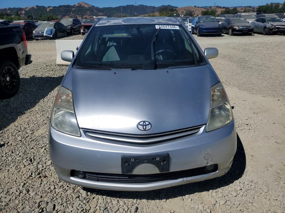 Photo 5 from auction – 2005 TOYOTA PRIUS with VIN JTDKB20U457045457