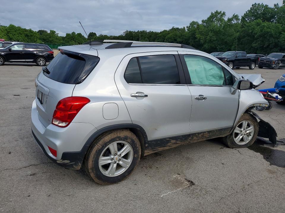 Photo 3 from auction – 2020 CHEVROLET TRAX with VIN KL7CJLSB0LB006400