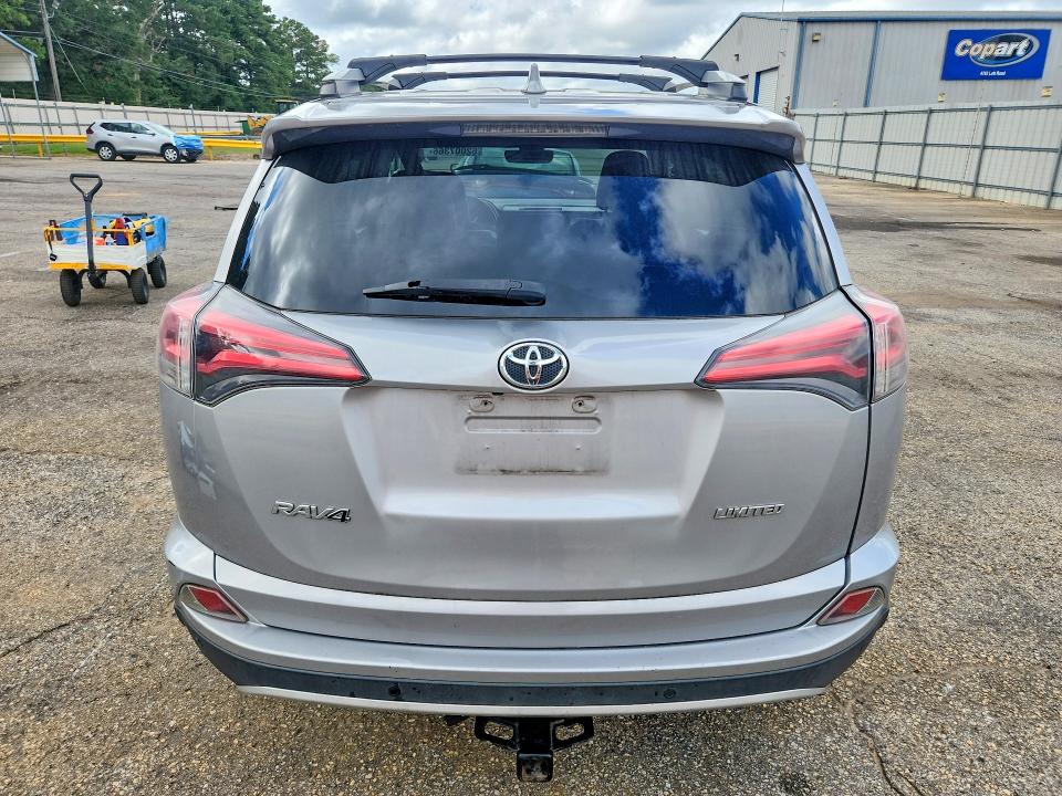 Photo 6 from auction – 2016 TOYOTA RAV4 with VIN 2T3YFREVXGW278985