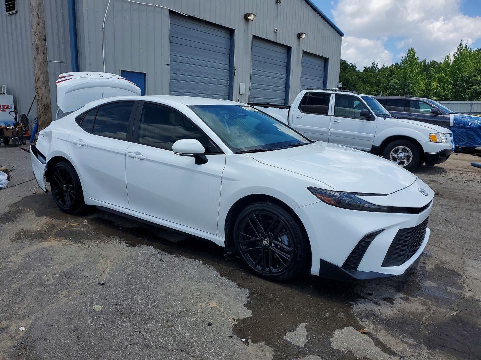 Photo 4 from auction – 2025 TOYOTA CAMRY with VIN 4T1DAACK7SU043050