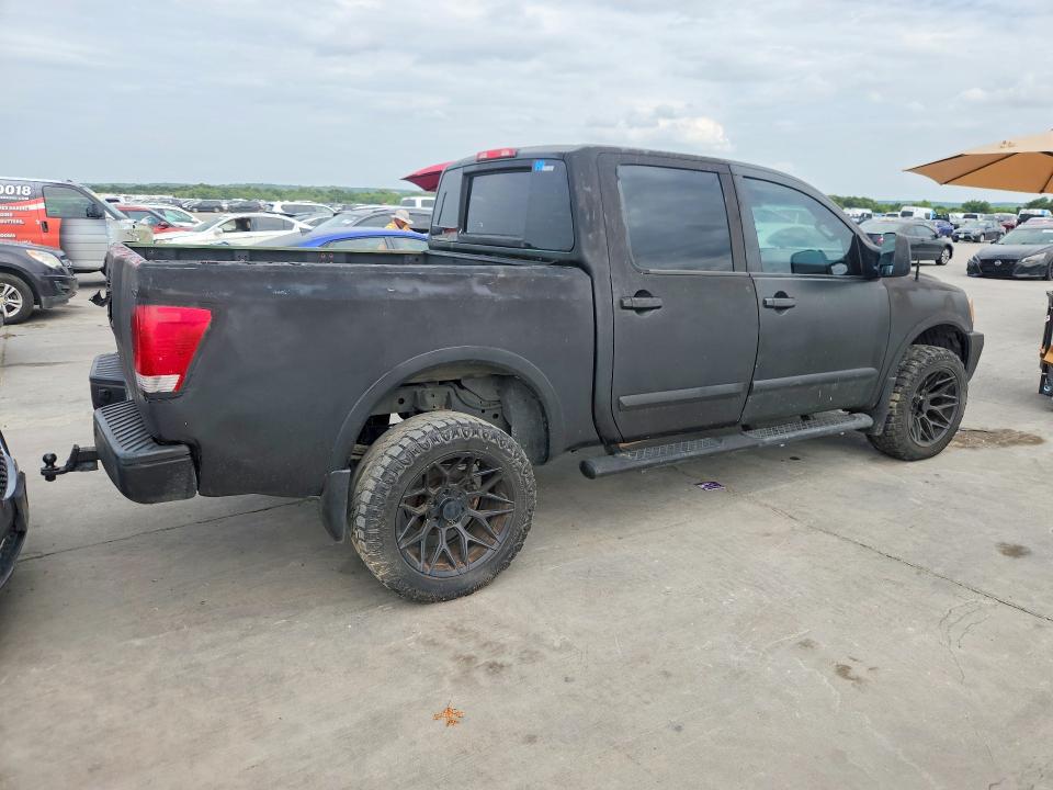 Photo 3 from auction – 2012 NISSAN TITAN with VIN 1N6AA0EC7CN329819
