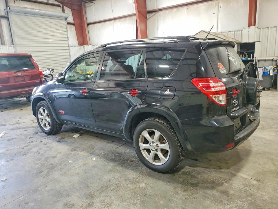 Photo 2 from auction – 2011 TOYOTA RAV4 with VIN JTMDK4DV6B5101395