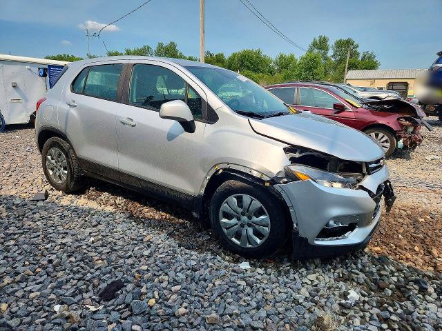 Photo 4 from auction – 2018 CHEVROLET TRAX with VIN KL7CJKSB9JB733672