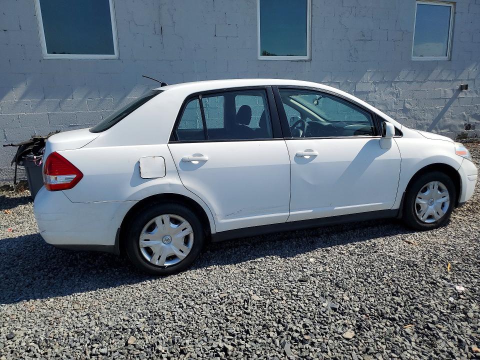 Photo 3 from auction – 2010 NISSAN VERSA with VIN 3N1BC1AP7AL412246