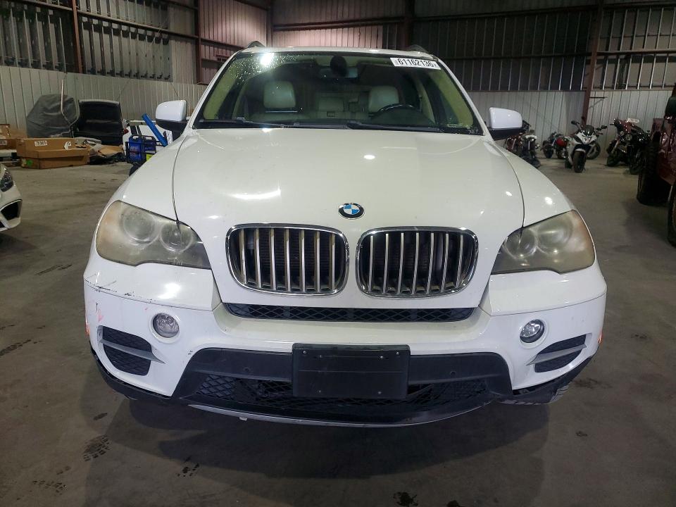 Photo 5 from auction – 2013 BMW X5 with VIN 5UXZV4C56D0B17404