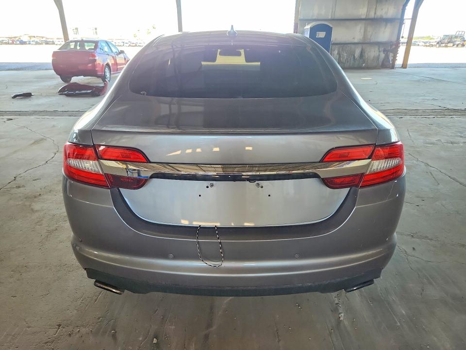 Photo 6 from auction – 2015 JAGUAR XF with VIN SAJWA0FS5FPU58960
