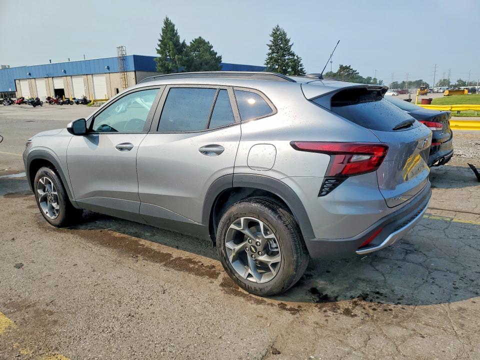 Photo 2 from auction – 2025 CHEVROLET TRAX with VIN KL77LHEP9SC244027