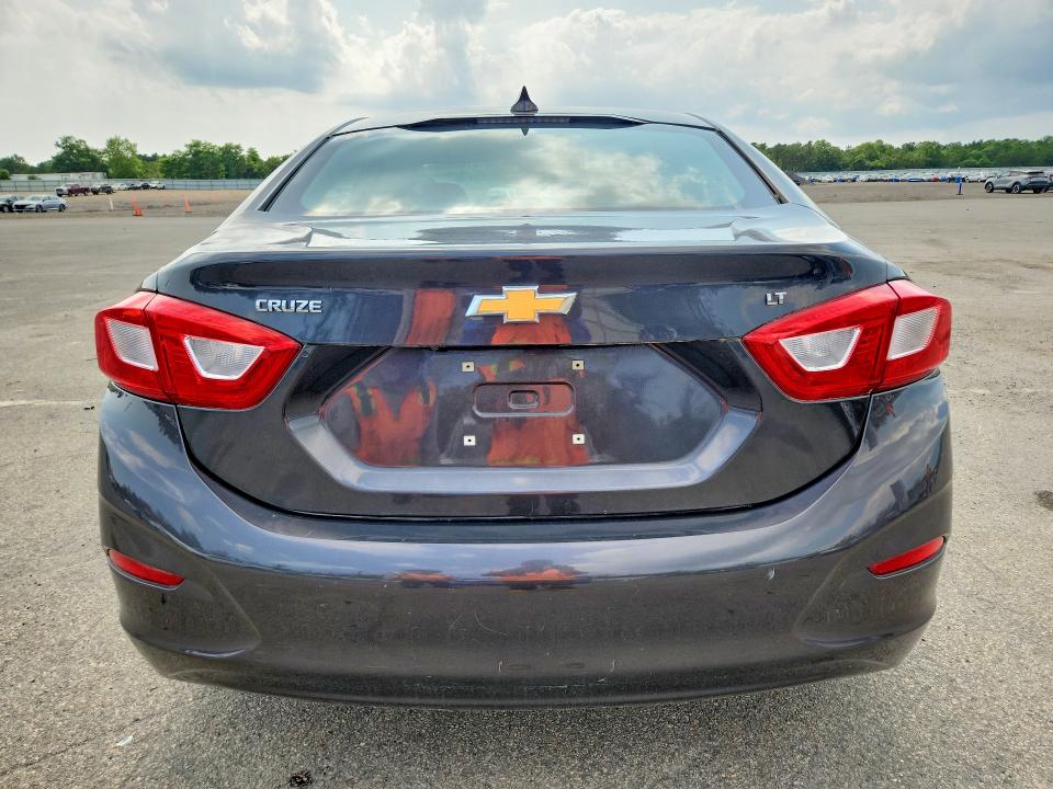 Photo 6 from auction – 2016 CHEVROLET CRUZE with VIN 1G1BE5SM1G7303659