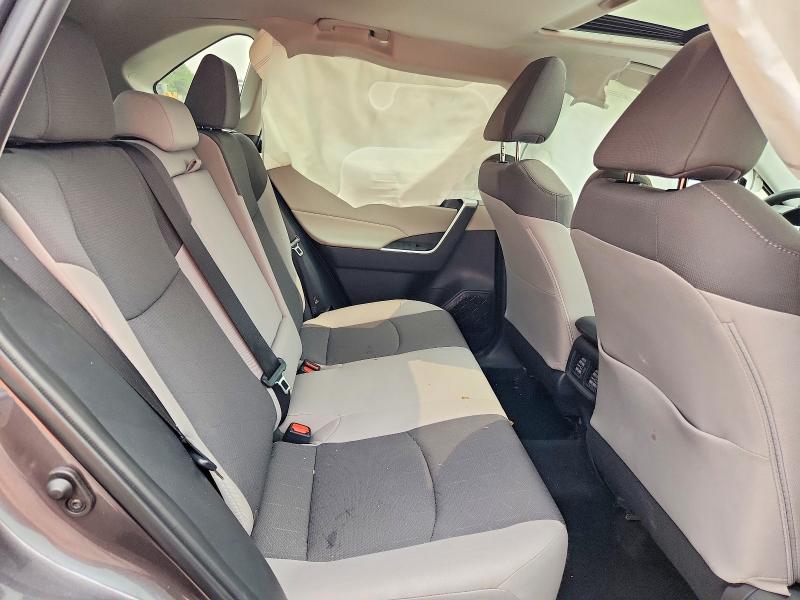 Снимка 11 от търг – 2024 TOYOTA RAV4 с VIN 2T3P1RFV3RC476076