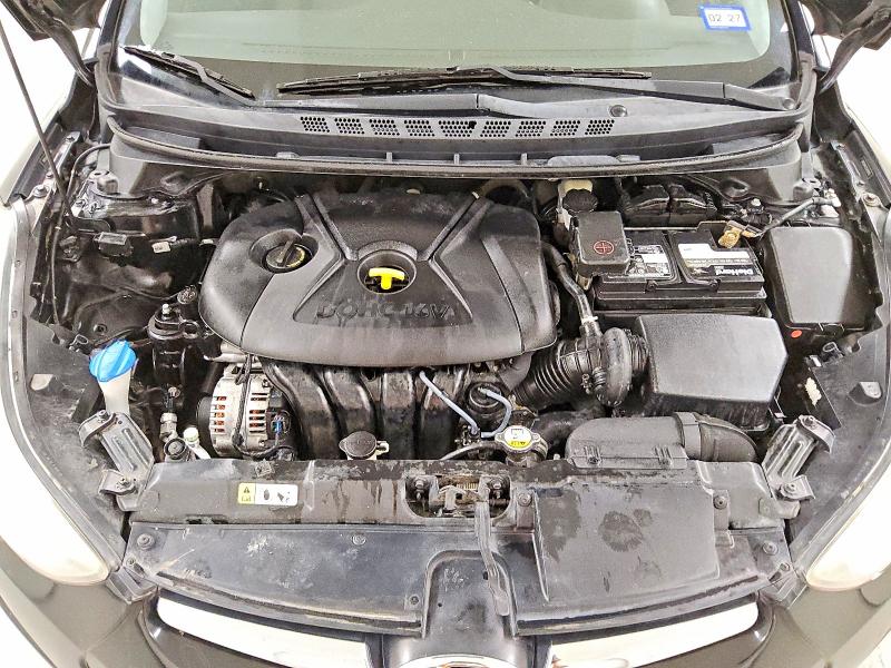 Photo 11 from auction – 2016 HYUNDAI ELANTRA with VIN 5NPDH4AE2GH785453