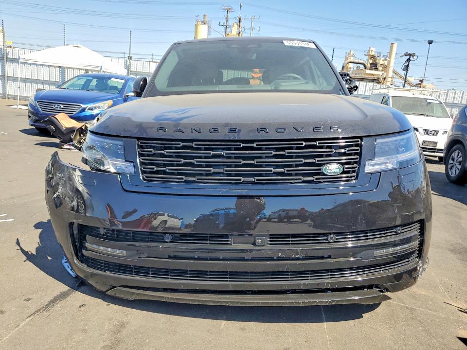 Photo 5 from auction – 2025 LAND ROVER RANGE ROVER with VIN SALKP9F46SA335594