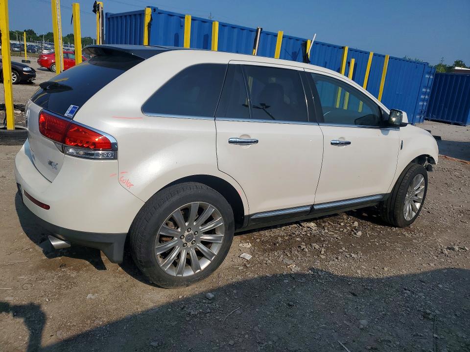 Photo 3 from auction – 2011 LINCOLN MKX with VIN 2LMDJ8JK7BBJ07139