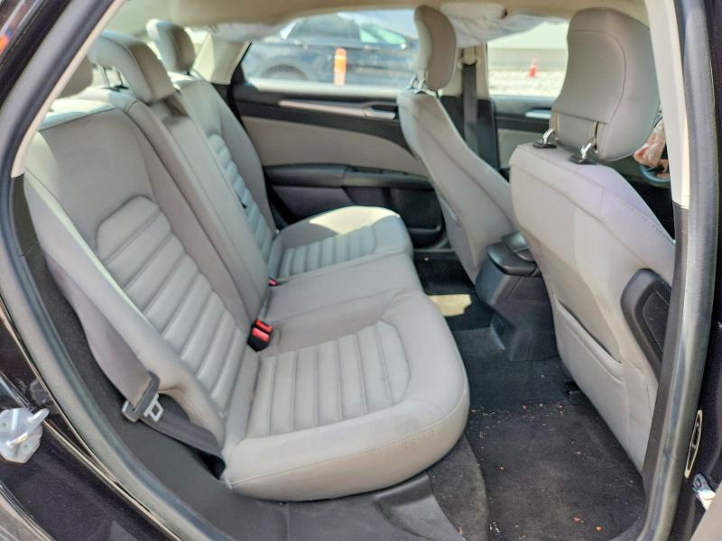 Photo 10 from auction – 2015 FORD FUSION with VIN 3FA6P0UU4FR116416
