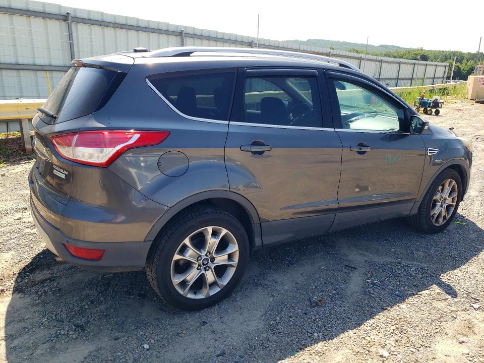 Foto 3 de la subasta – 2015 FORD ESCAPE con VIN 1FMCU0J95FUA26699