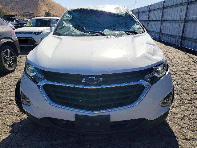 Photo 5 from auction – 2018 CHEVROLET EQUINOX with VIN 2GNAXJEV4J6297025