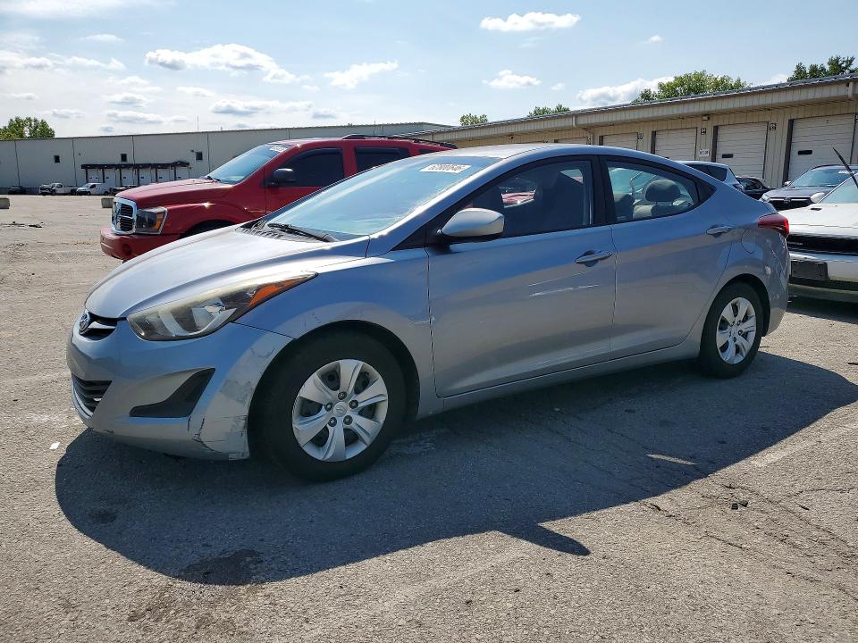 HYUNDAI ELANTRA 2016 with VIN 5NPDH4AE6GH770339 - Photo from auction