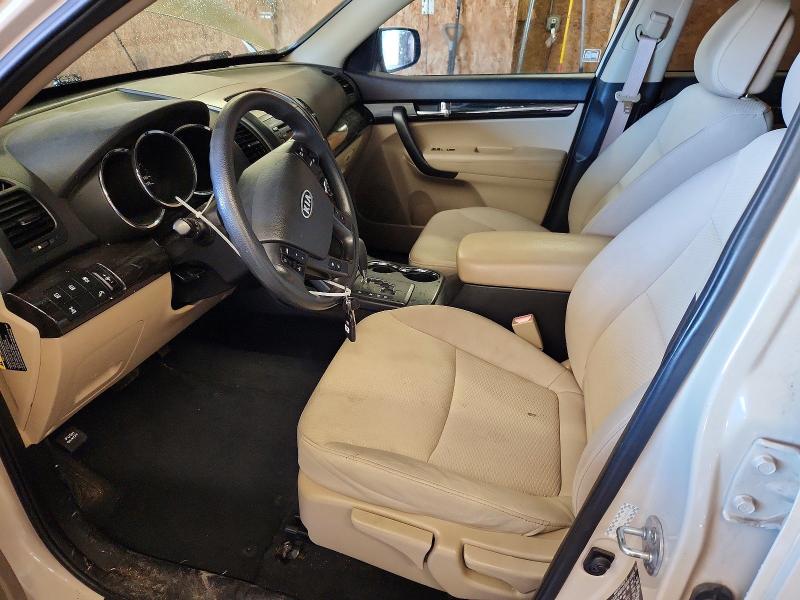 Photo 7 from auction – 2011 KIA SORENTO with VIN 5XYKTCA15BG112993