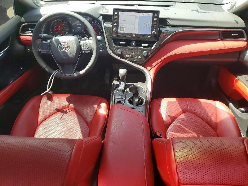 Photo 8 from auction – 2022 TOYOTA CAMRY with VIN 4T1K61AK2NU023496