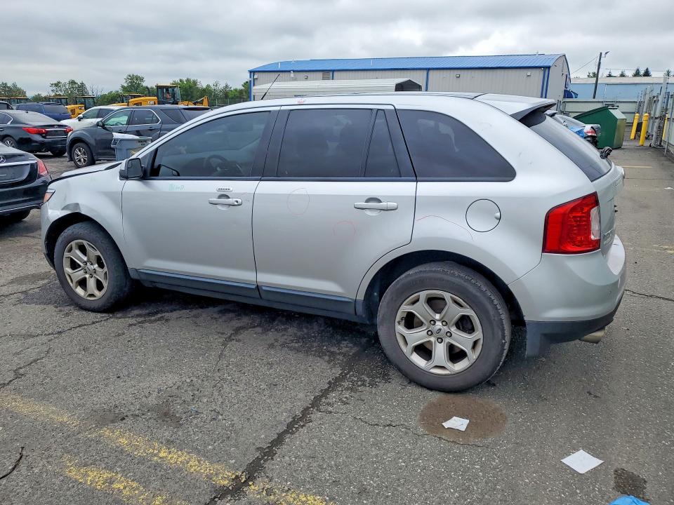 Photo 2 from auction – 2013 FORD EDGE with VIN 2FMDK4JC1DBC79972